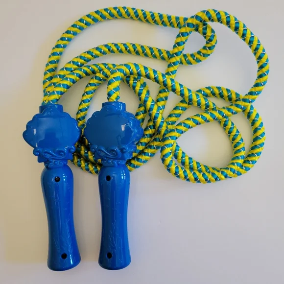 Transformer Walking Robot and Memo Jump Rope Set - Picture 8 of 9